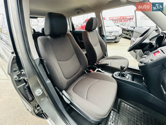 Сірий Кіа Soul, об'ємом двигуна 1.6 л та пробігом 18 тис. км за 9999 $, фото 34 на Automoto.ua