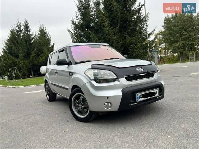 Серый Киа Soul, объемом двигателя 1.6 л и пробегом 275 тыс. км за 5999 $, фото 22 на Automoto.ua