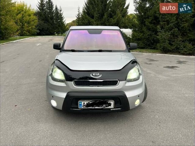 Серый Киа Soul, объемом двигателя 1.6 л и пробегом 275 тыс. км за 5999 $, фото 26 на Automoto.ua