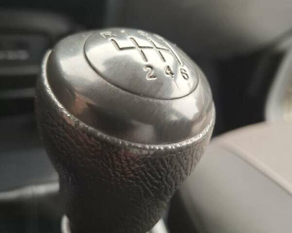 Сірий Кіа Soul, об'ємом двигуна 1.59 л та пробігом 86 тис. км за 6900 $, фото 46 на Automoto.ua