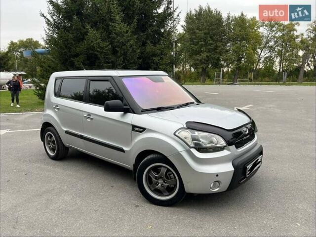 Серый Киа Soul, объемом двигателя 1.6 л и пробегом 275 тыс. км за 5999 $, фото 40 на Automoto.ua