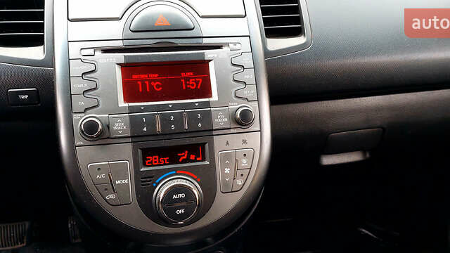 Серый Киа Soul, объемом двигателя 1.6 л и пробегом 109 тыс. км за 8300 $, фото 30 на Automoto.ua