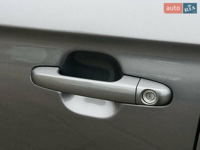 Сірий Кіа Soul, об'ємом двигуна 1.6 л та пробігом 18 тис. км за 9999 $, фото 9 на Automoto.ua
