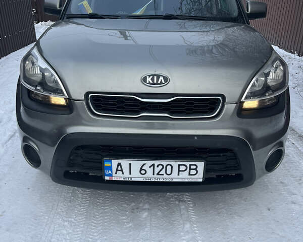Серый Киа Soul, объемом двигателя 1.59 л и пробегом 138 тыс. км за 6600 $, фото 1 на Automoto.ua