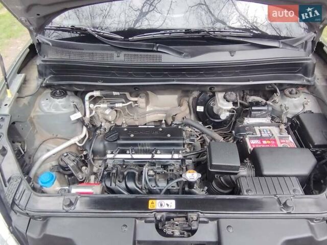 Серый Киа Soul, объемом двигателя 1.6 л и пробегом 179 тыс. км за 7900 $, фото 16 на Automoto.ua