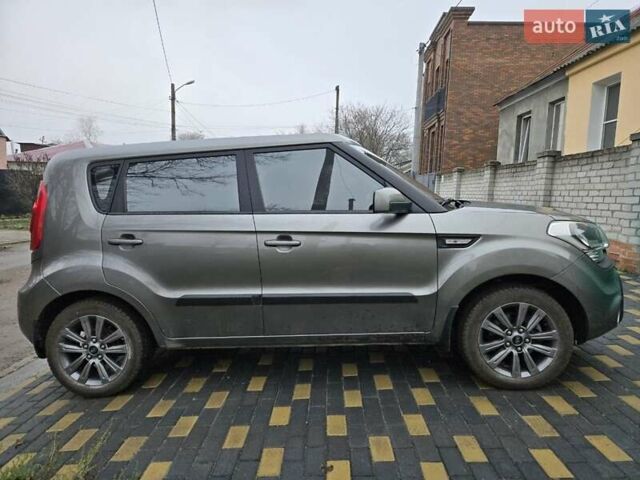 Серый Киа Soul, объемом двигателя 1.59 л и пробегом 127 тыс. км за 7500 $, фото 3 на Automoto.ua