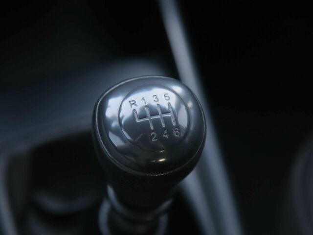 Серый Киа Soul, объемом двигателя 1.6 л и пробегом 154 тыс. км за 7900 $, фото 18 на Automoto.ua