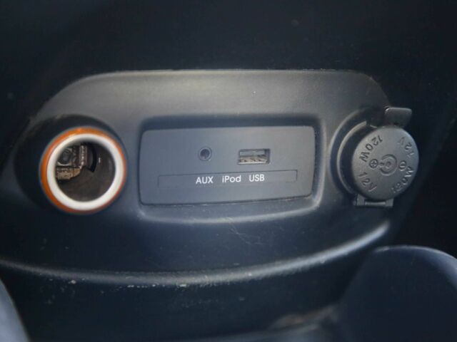 Серый Киа Soul, объемом двигателя 1.6 л и пробегом 154 тыс. км за 7900 $, фото 17 на Automoto.ua