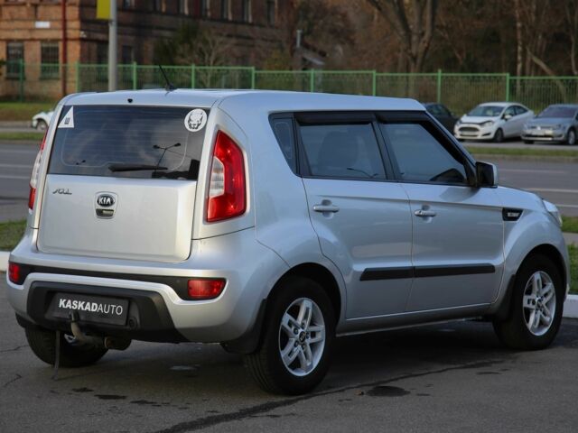 Серый Киа Soul, объемом двигателя 1.6 л и пробегом 154 тыс. км за 7900 $, фото 5 на Automoto.ua