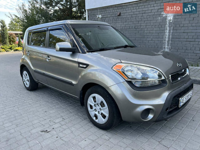 Сірий Кіа Soul, об'ємом двигуна 1.59 л та пробігом 152 тис. км за 8400 $, фото 15 на Automoto.ua