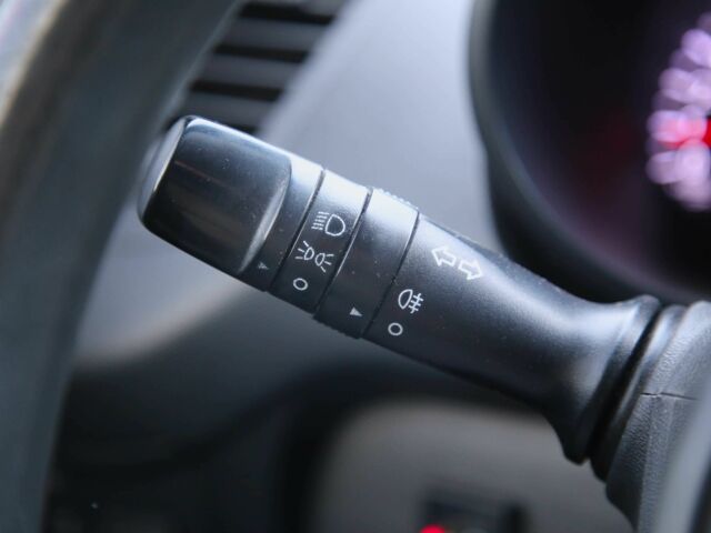 Серый Киа Soul, объемом двигателя 1.6 л и пробегом 154 тыс. км за 7900 $, фото 19 на Automoto.ua