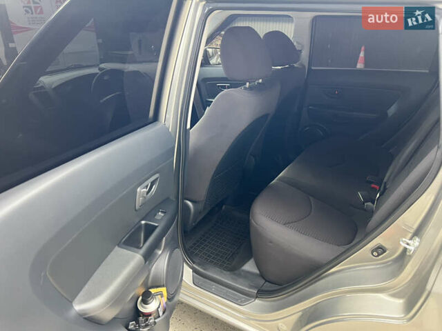 Киа Soul 2013 в Трускавце на Automoto.ua Серый Киа Soul, объемом двигателя 1.59 л и пробегом 141 тыс. км за 7400 $, фото 11 на Automoto.ua