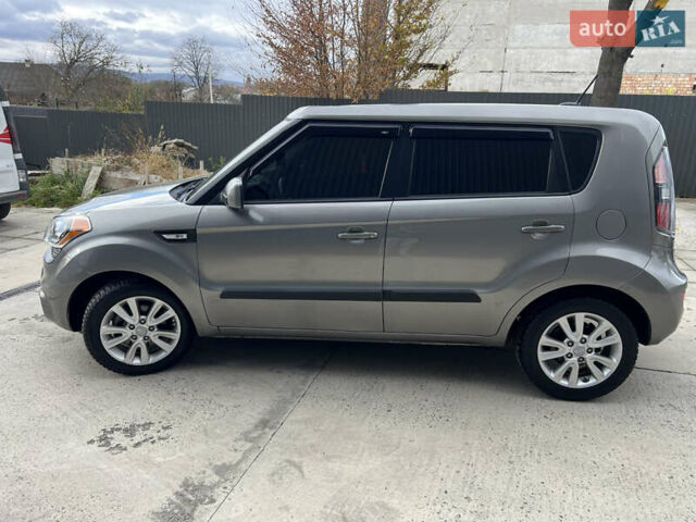 Киа Soul 2013 в Трускавце на Automoto.ua Серый Киа Soul, объемом двигателя 1.59 л и пробегом 141 тыс. км за 7400 $, фото 2 на Automoto.ua