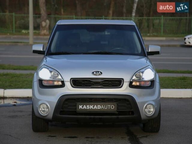 Серый Киа Soul, объемом двигателя 1.59 л и пробегом 154 тыс. км за 7900 $, фото 1 на Automoto.ua