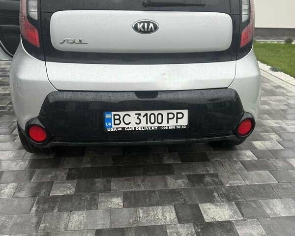 Серый Киа Soul, объемом двигателя 2 л и пробегом 130 тыс. км за 7500 $, фото 1 на Automoto.ua
