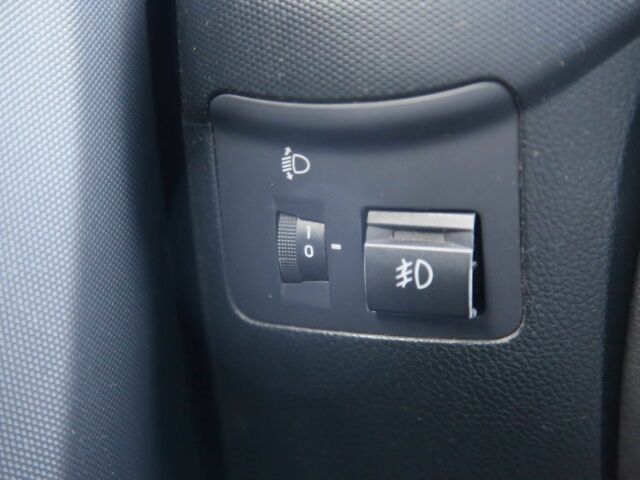 Серый Киа Soul, объемом двигателя 1.6 л и пробегом 154 тыс. км за 7900 $, фото 21 на Automoto.ua