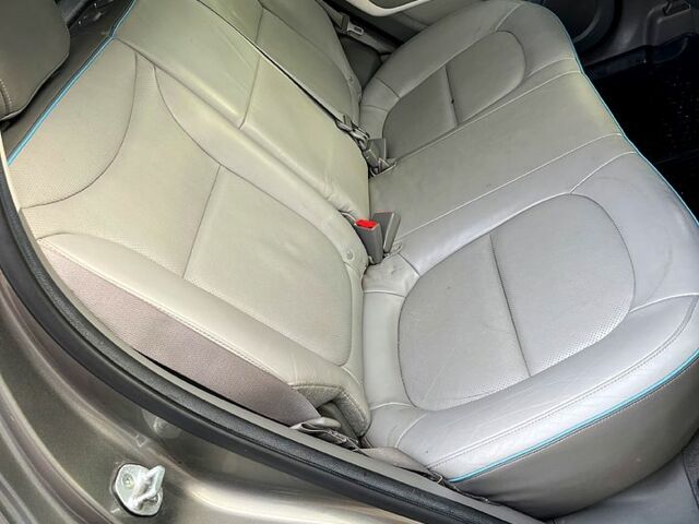 Серый Киа Soul, объемом двигателя 0 л и пробегом 90 тыс. км за 6999 $, фото 5 на Automoto.ua