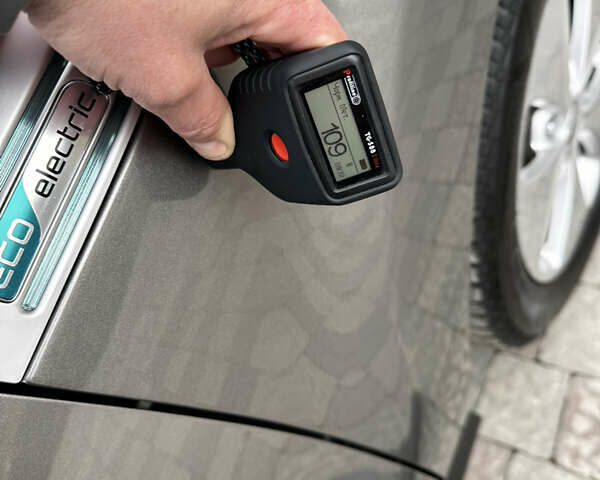 Сірий Кіа Soul, об'ємом двигуна 0 л та пробігом 81 тис. км за 7500 $, фото 71 на Automoto.ua
