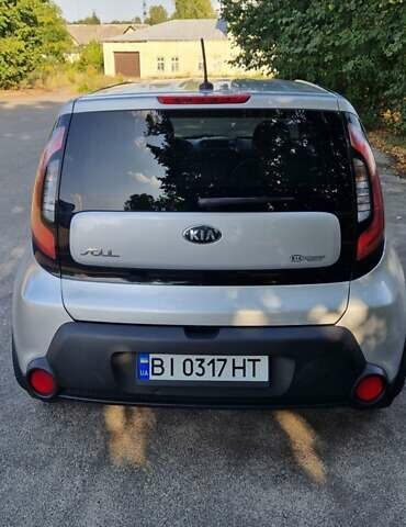 Серый Киа Soul, объемом двигателя 1.59 л и пробегом 138 тыс. км за 10500 $, фото 1 на Automoto.ua