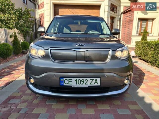 Серый Киа Soul, объемом двигателя 0 л и пробегом 92 тыс. км за 8000 $, фото 8 на Automoto.ua