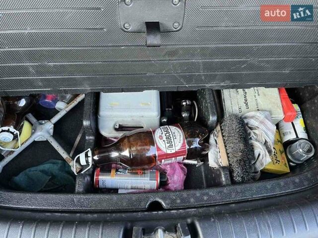 Серый Киа Soul, объемом двигателя 1.59 л и пробегом 257 тыс. км за 7800 $, фото 7 на Automoto.ua