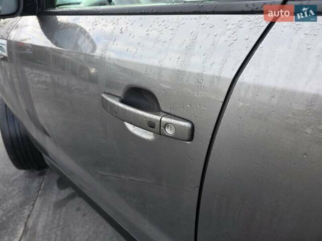 Серый Киа Soul, объемом двигателя 0 л и пробегом 114 тыс. км за 5599 $, фото 5 на Automoto.ua