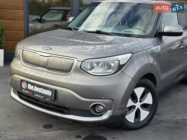 Сірий Кіа Soul, об'ємом двигуна 0 л та пробігом 114 тис. км за 6500 $, фото 2 на Automoto.ua