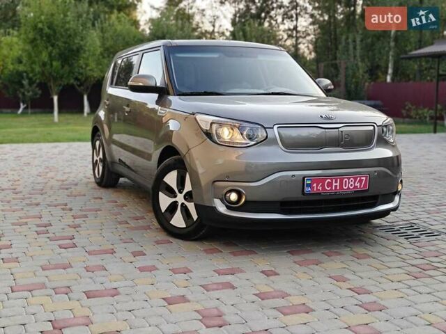 Серый Киа Soul, объемом двигателя 0 л и пробегом 115 тыс. км за 6999 $, фото 6 на Automoto.ua