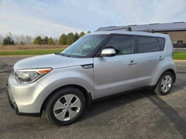 Серый Киа Soul, объемом двигателя 1.6 л и пробегом 119 тыс. км за 6000 $, фото 2 на Automoto.ua