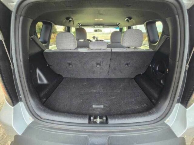 Серый Киа Soul, объемом двигателя 1.6 л и пробегом 119 тыс. км за 6000 $, фото 13 на Automoto.ua