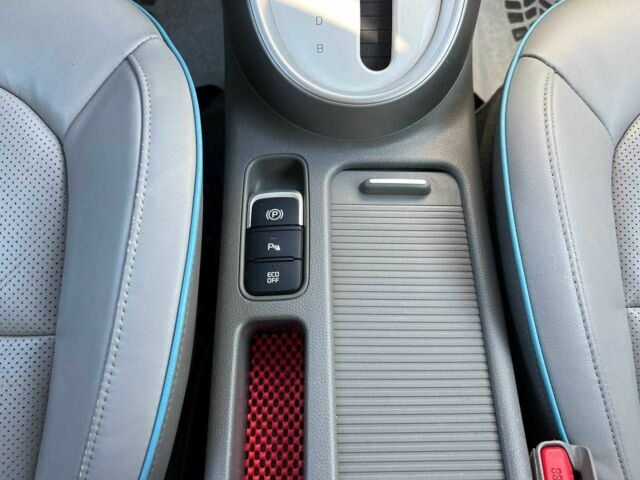 Сірий Кіа Soul, об'ємом двигуна 0 л та пробігом 152 тис. км за 6499 $, фото 22 на Automoto.ua