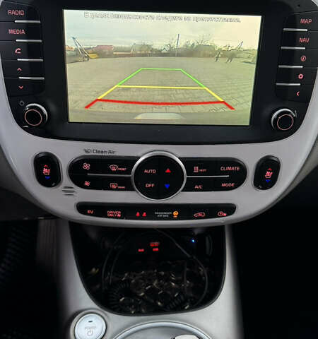 Серый Киа Soul, объемом двигателя 0 л и пробегом 185 тыс. км за 9700 $, фото 29 на Automoto.ua