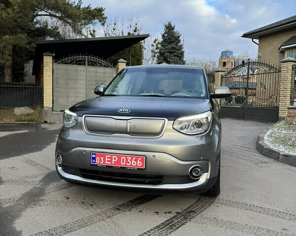 Серый Киа Soul, объемом двигателя 0 л и пробегом 119 тыс. км за 5750 $, фото 1 на Automoto.ua