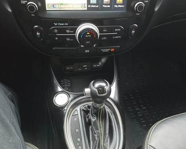 Серый Киа Soul, объемом двигателя 2 л и пробегом 180 тыс. км за 7950 $, фото 15 на Automoto.ua