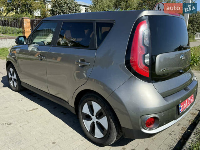 Серый Киа Soul, объемом двигателя 0 л и пробегом 109 тыс. км за 6499 $, фото 22 на Automoto.ua