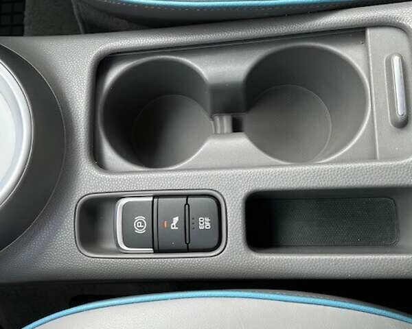 Киа Soul 2015 в Хмельницком на Automoto.ua Серый Киа Soul, объемом двигателя 0 л и пробегом 95 тыс. км за 6500 $, фото 39 на Automoto.ua