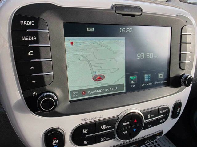 Серый Киа Soul, объемом двигателя 0 л и пробегом 114 тыс. км за 5900 $, фото 21 на Automoto.ua