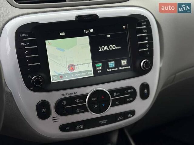 Серый Киа Soul, объемом двигателя 0 л и пробегом 123 тыс. км за 6950 $, фото 35 на Automoto.ua