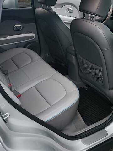 Серый Киа Soul, объемом двигателя 0 л и пробегом 84 тыс. км за 7500 $, фото 31 на Automoto.ua