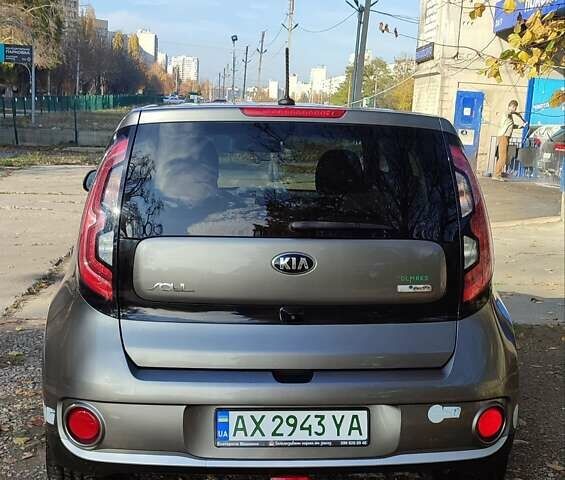 Серый Киа Soul, объемом двигателя 0 л и пробегом 78 тыс. км за 7100 $, фото 1 на Automoto.ua