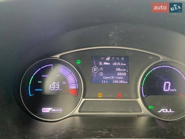 Серый Киа Soul, объемом двигателя 0.08 л и пробегом 135 тыс. км за 6999 $, фото 7 на Automoto.ua