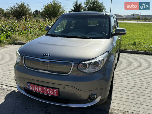 Серый Киа Soul, объемом двигателя 0 л и пробегом 109 тыс. км за 6499 $, фото 16 на Automoto.ua