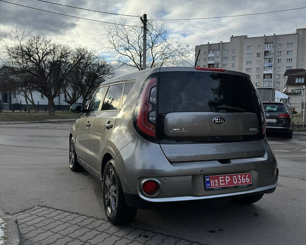 Серый Киа Soul, объемом двигателя 0 л и пробегом 119 тыс. км за 5750 $, фото 28 на Automoto.ua