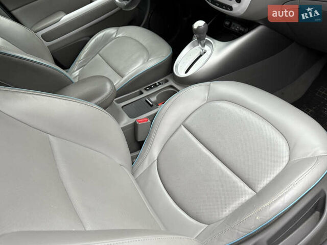 Серый Киа Soul, объемом двигателя 0 л и пробегом 109 тыс. км за 6499 $, фото 63 на Automoto.ua