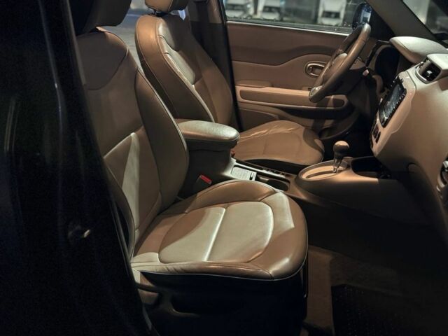 Серый Киа Soul, объемом двигателя 0 л и пробегом 100 тыс. км за 5990 $, фото 10 на Automoto.ua