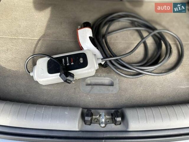 Серый Киа Soul, объемом двигателя 0 л и пробегом 158 тыс. км за 7099 $, фото 24 на Automoto.ua