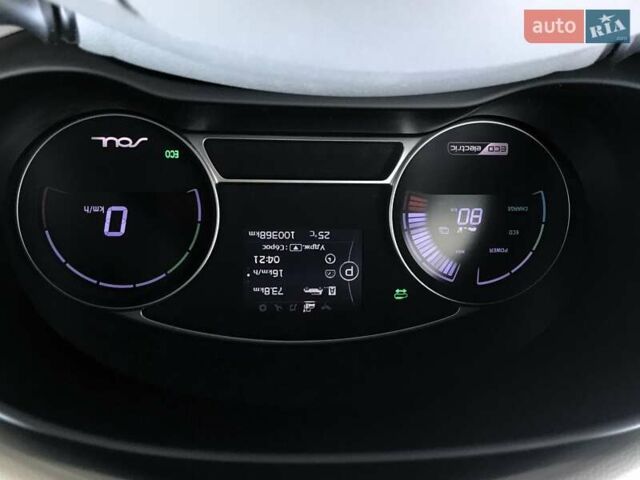 Серый Киа Soul, объемом двигателя 0 л и пробегом 100 тыс. км за 6400 $, фото 40 на Automoto.ua