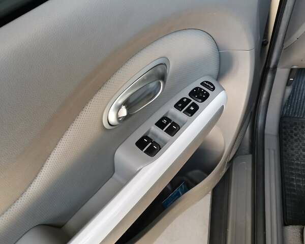 Серый Киа Soul, объемом двигателя 0 л и пробегом 123 тыс. км за 5500 $, фото 1 на Automoto.ua