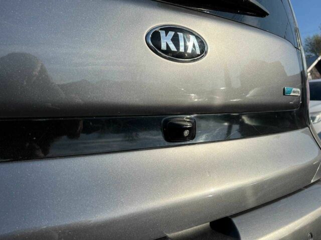 Сірий Кіа Soul, об'ємом двигуна 0 л та пробігом 152 тис. км за 6499 $, фото 10 на Automoto.ua