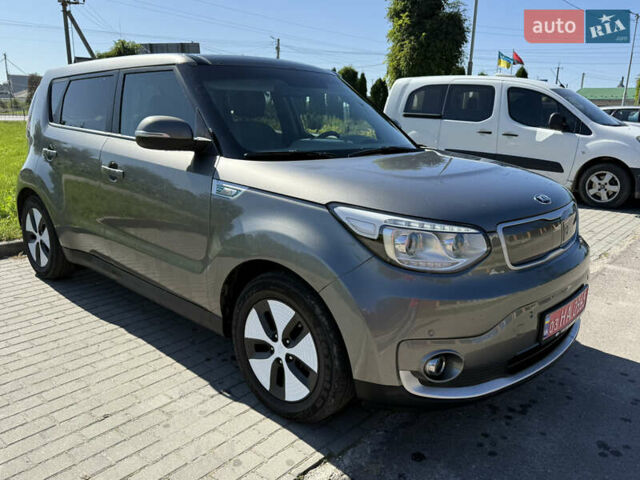 Серый Киа Soul, объемом двигателя 0 л и пробегом 109 тыс. км за 6499 $, фото 14 на Automoto.ua